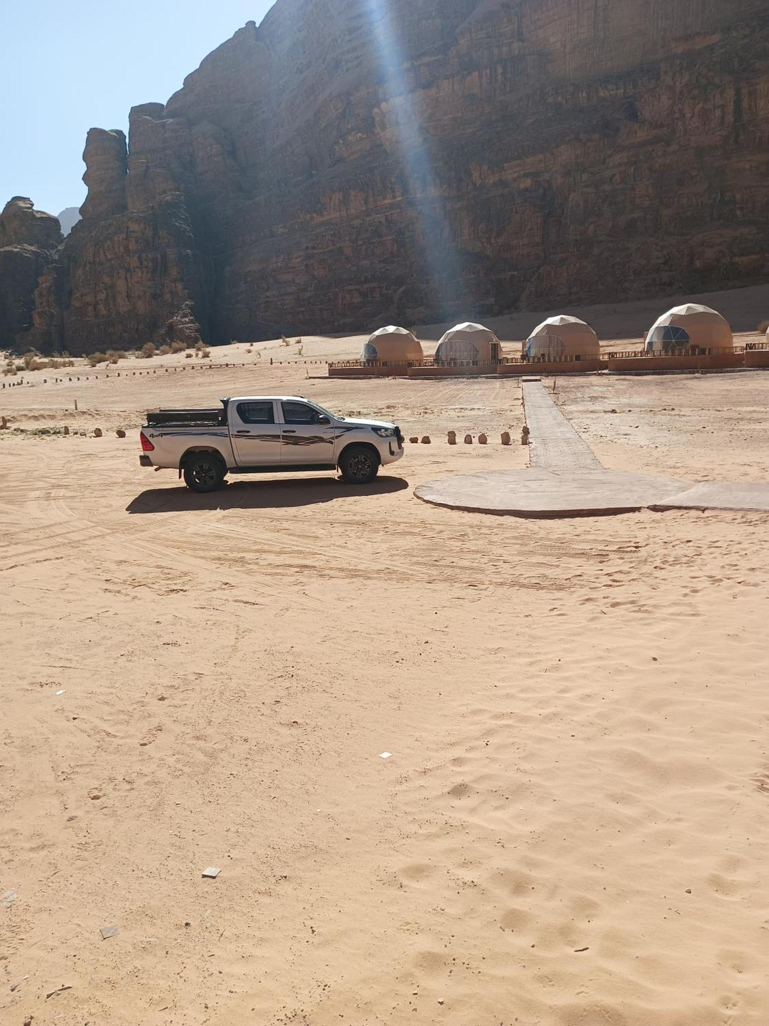 Sunrise Luxury Camp Hotel Wadi Rum Eksteriør billede