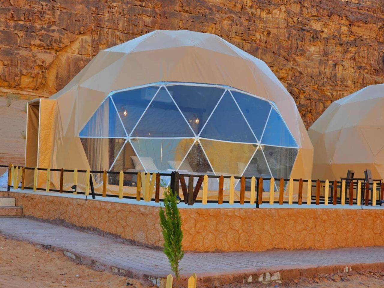 Sunrise Luxury Camp Hotel Wadi Rum Eksteriør billede