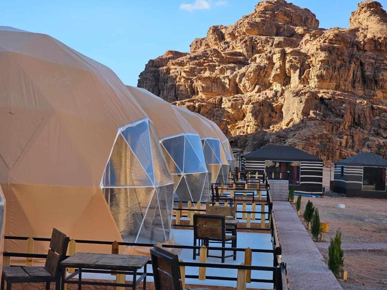Sunrise Luxury Camp Hotel Wadi Rum Eksteriør billede